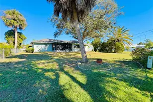 20363 Mt Prospect Ave, Port Charlotte, FL 33952 - Photo 11