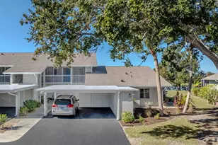 1310 Pine Lake Dr, Venice, FL 34285 - Photo 3