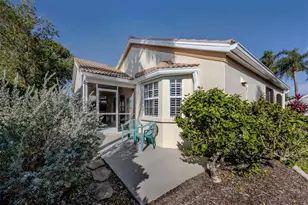 1362 Capri Isles Blvd, Venice, FL 34292 - Photo 3