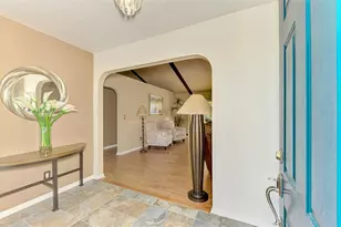 1240 Paradise Way, Venice, FL 34285 - Photo 9