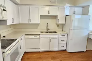 812 Capri Isles Blvd, Venice, FL 34292 - Photo 23