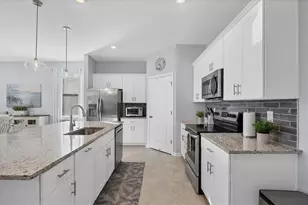 2064 Gardenia Ave, Port Charlotte, FL 33953 - Photo 15