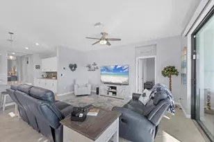 2064 Gardenia Ave, Port Charlotte, FL 33953 - Photo 7