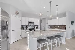 2064 Gardenia Ave, Port Charlotte, FL 33953 - Photo 13