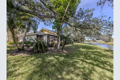 268 Southampton Drive #309, Venice, FL 34293 - Photo 7