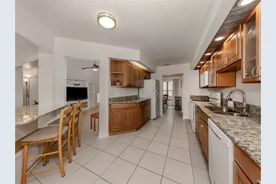 268 Southampton Drive #309, Venice, FL 34293 - Photo 21