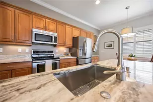 166 Palazzo Ct, North Venice, FL 34275 - Photo 9