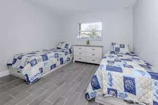 3681 Shamrock Dr, Venice, FL 34293 - Photo 19