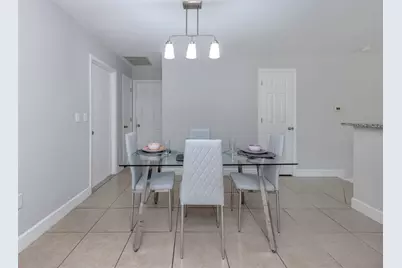 3681 Shamrock Drive, Venice, FL 34293 - Photo 11