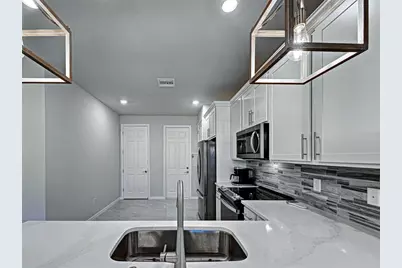 18963 Lanuvio Street, Venice, FL 34293 - Photo 11