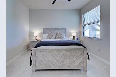 18963 Lanuvio Street, Venice, FL 34293 - Photo 37