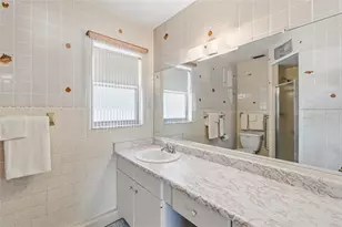 6711 Roxbury Dr, Sarasota, FL 34231 - Photo 21