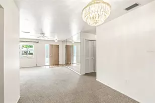 6711 Roxbury Dr, Sarasota, FL 34231 - Photo 15