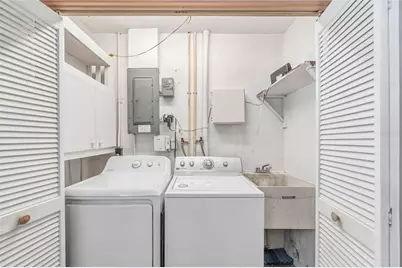 6711 Roxbury Drive, Sarasota, FL 34231 - Photo 41