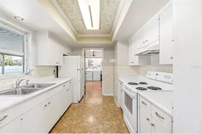 6711 Roxbury Drive, Sarasota, FL 34231 - Photo 25