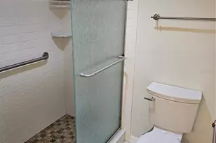 418 Cerromar Ct, Venice, FL 34293 - Photo 19