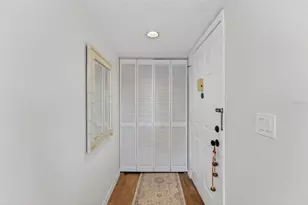 418 Cerromar Ct, Venice, FL 34293 - Photo 3