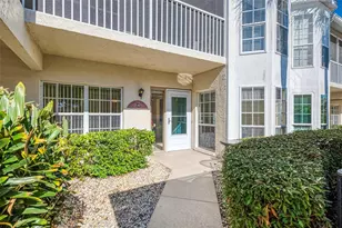 402 Laurel Lake Dr, Venice, FL 34292 - Photo 9