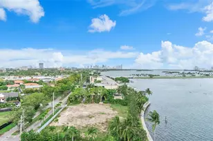 11930 N Bayshore Dr, North Miami, FL 33181 - Photo 27