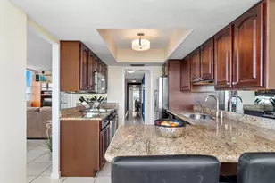 11930 N Bayshore Dr, North Miami, FL 33181 - Photo 17