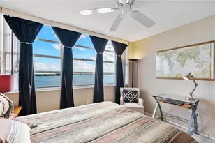 11930 N Bayshore Dr, North Miami, FL 33181 - Photo 35