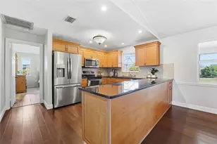 26101 Waterfowl Ln, Punta Gorda, FL 33983 - Photo 11