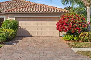 20219 Tesoro Pool Dr, Venice, FL 34293 - Photo 1