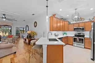 20219 Tesoro Dr, Venice, FL 34293 - Photo 3