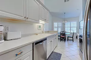 703 Casa Del Lago Way, Venice, FL 34292 - Photo 15