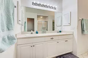 703 Casa Del Lago Way, Venice, FL 34292 - Photo 23