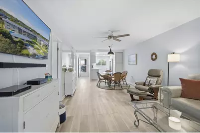 649 Tamiami Trail S #306, Venice, FL 34285 - Photo 7