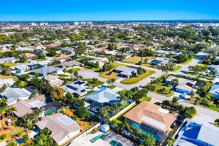 438 W Gate Dr, Venice, FL 34285 - Photo 49