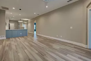 1951 San Silvestro Dr, Venice, FL 34285 - Photo 17