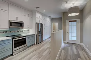 1951 San Silvestro Dr, Venice, FL 34285 - Photo 11