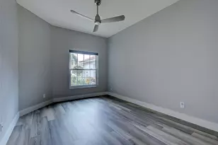 1951 San Silvestro Dr, Venice, FL 34285 - Photo 31