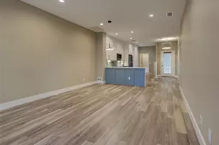 1951 San Silvestro Dr, Venice, FL 34285 - Photo 19