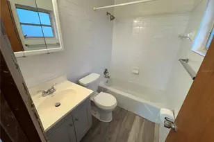 215 Park Blvd S, Venice, FL 34285 - Photo 9