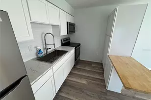215 Park Blvd S, Venice, FL 34285 - Photo 3