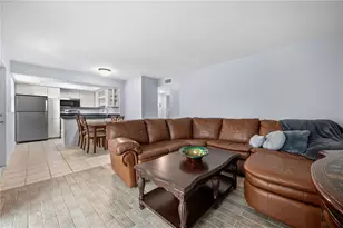 528 Barcelona Ave, Venice, FL 34285 - Photo 11