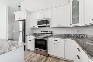 1420 E Gate Dr, Venice, FL 34285 - Photo 19