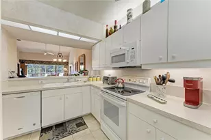 416 Laurel Lake Dr, Venice, FL 34292 - Photo 25