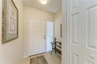 416 Laurel Lake Dr, Venice, FL 34292 - Photo 7