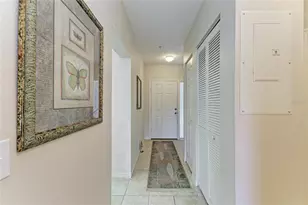 416 Laurel Lake Dr, Venice, FL 34292 - Photo 9