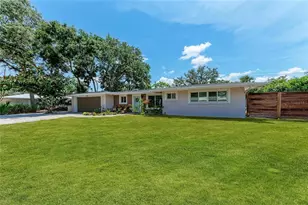 4616 Leeta Ln, Sarasota, FL 34234 - Photo 3