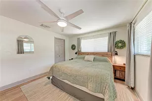 4616 Leeta Ln, Sarasota, FL 34234 - Photo 23