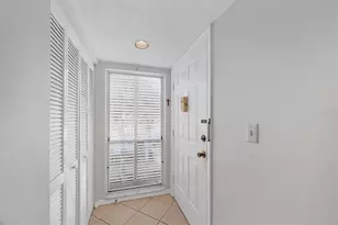 454 Cerromar Rd, Venice, FL 34293 - Photo 5