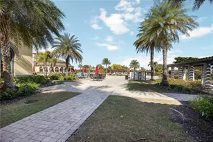 20700 Granlago Dr, Venice, FL 34293 - Photo 61
