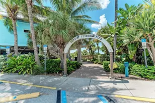 461 Airport Ave E, Venice, FL 34285 - Photo 67