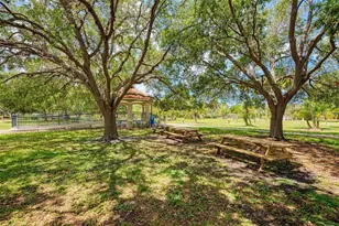 461 Airport Ave E, Venice, FL 34285 - Photo 97