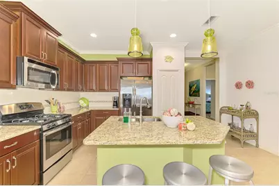 11401 Okaloosa Drive, Venice, FL 34293 - Photo 17